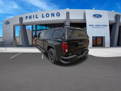 Used 2023 GMC Sierra 1500 Elevation w/ Elevation Premium Package AWD/4WD image 3