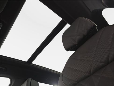 New 2026 BMW X5 xDrive40i w/ M Sport Package image 30