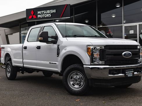 Used 2017 Ford F350 XL w/ Power Equipment Group image 1