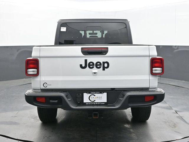 Used 2022 Jeep Gladiator Sport AWD/4WD image 5