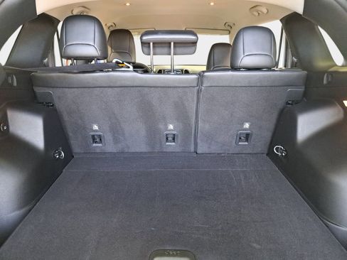 Certified 2022 Jeep Cherokee Trailhawk w/ Comfort/Convenience Group AWD/4WD image 13