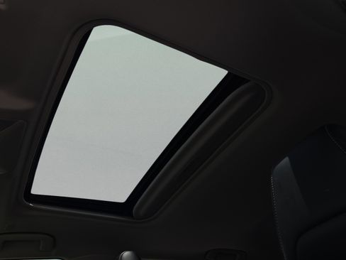 Certified 2023 Toyota RAV4 XLE Premium AWD/4WD image 18