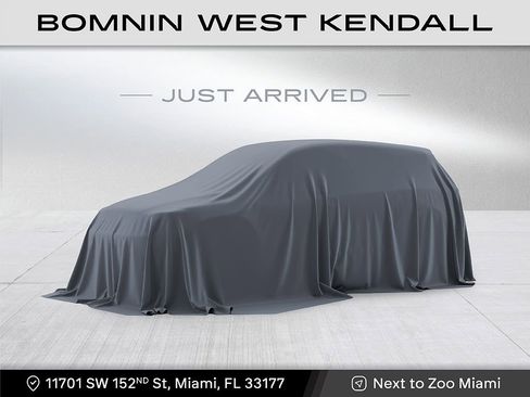 Used 2021 Chevrolet Suburban Premier w/ Premium Package image 1