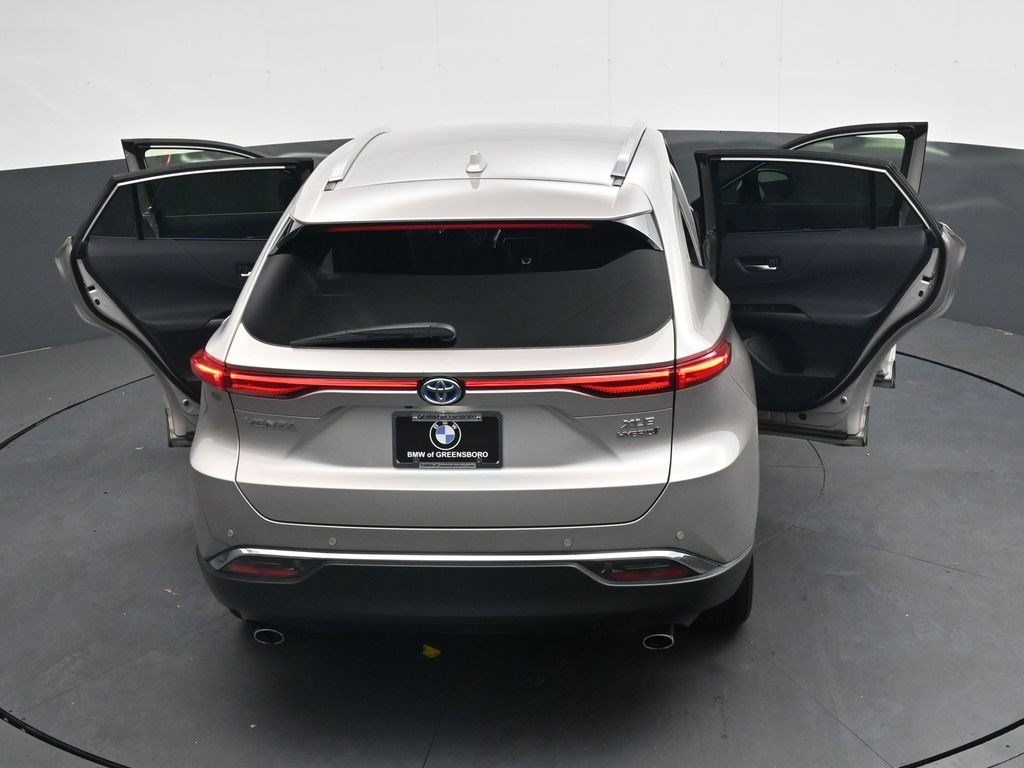 Used 2021 Toyota Venza XLE w/ Softex Package AWD/4WD image 40