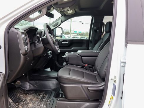 New 2026 GMC Sierra 3500 Pro image 8