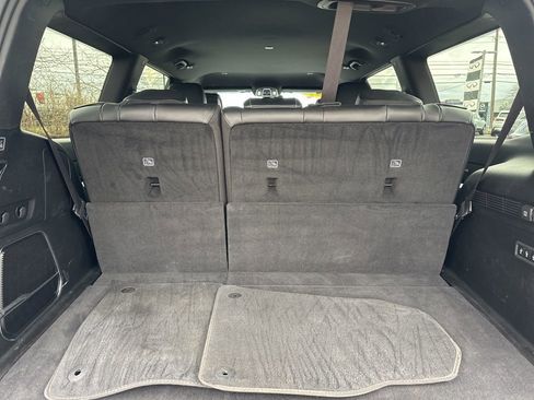 Used 2022 Jeep Wagoneer Series III w/ Flexible Seating Group image 35