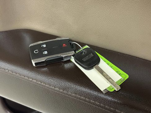 Used 2016 GMC Sierra 2500 Denali w/ Duramax Plus Package image 90