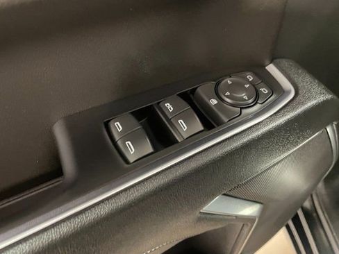 Used 2023 Chevrolet Silverado 1500 LT w/ Convenience Package II image 19