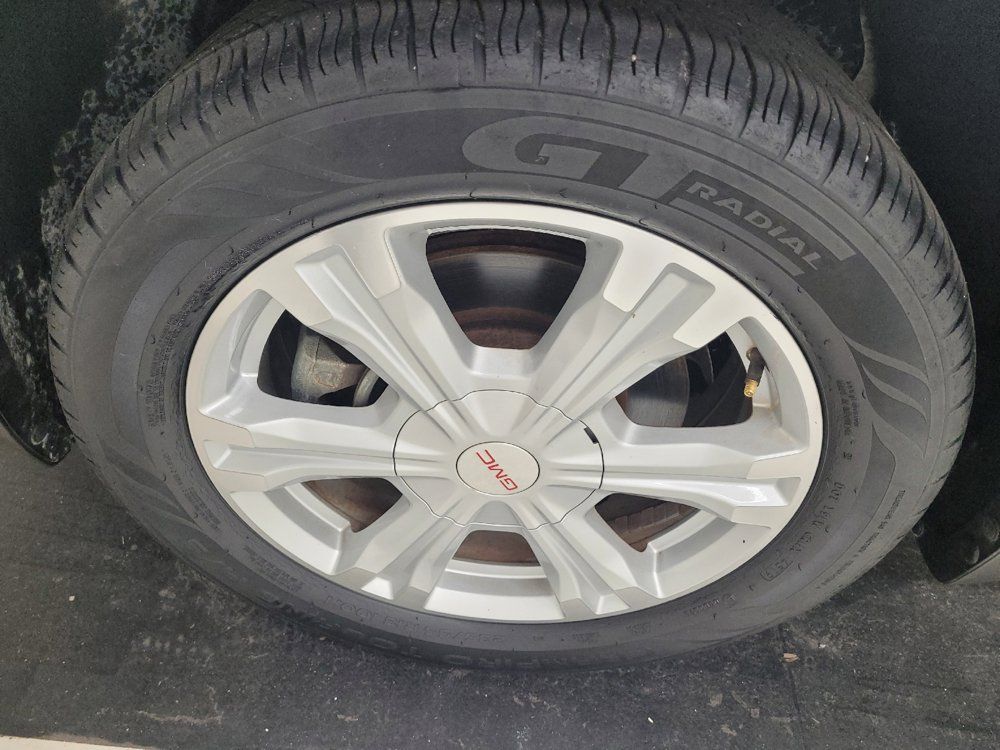 Used 2017 GMC Terrain SLE FWD image 31