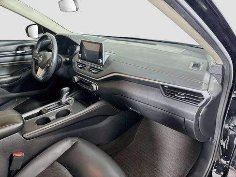 Used 2022 Nissan Altima 2.5 SR FWD image 19