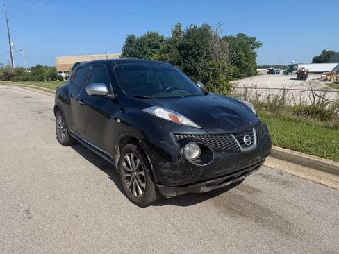 Used 2011 Nissan Juke SL w/ Sport Pkg FWD image 2