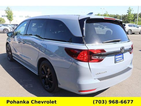 Used 2023 Honda Odyssey Sport image 5