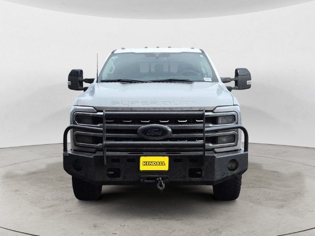 Used 2024 Ford F350 Lariat AWD/4WD image 2