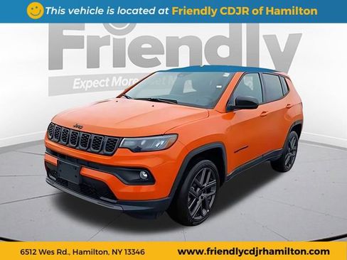 New 2026 Jeep Compass Latitude AWD/4WD image 1