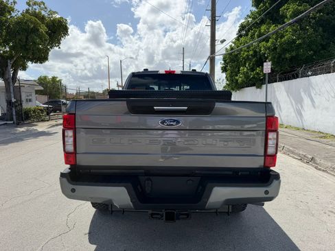 Used 2021 Ford F250 XLT w/ XLT Premium Package image 4