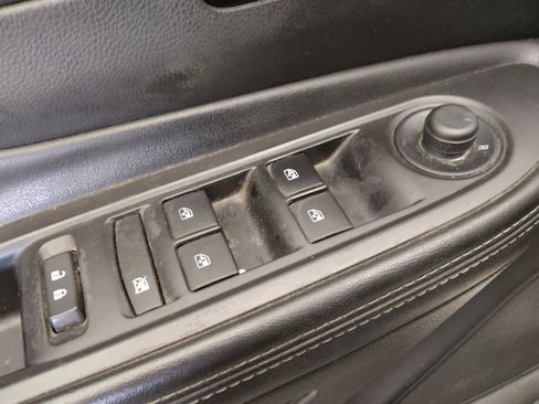 Used 2019 Buick Encore Preferred w/ Safety Package FWD image 27