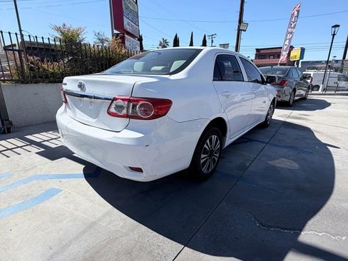 Used 2013 Toyota Corolla L image 3