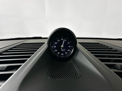 Certified 2025 Porsche 911 Targa 4 GTS image 24