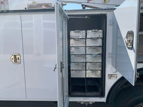 Used 2014 RAM 5500 Tradesman w/ Power & Remote Entry Group image 26