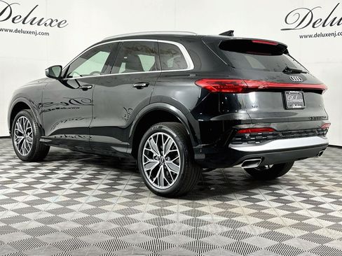 Used 2025 Audi Q5 Premium Plus AWD/4WD image 4