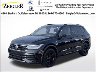 Used 2023 Volkswagen Tiguan SE R-Line AWD/4WD video 1