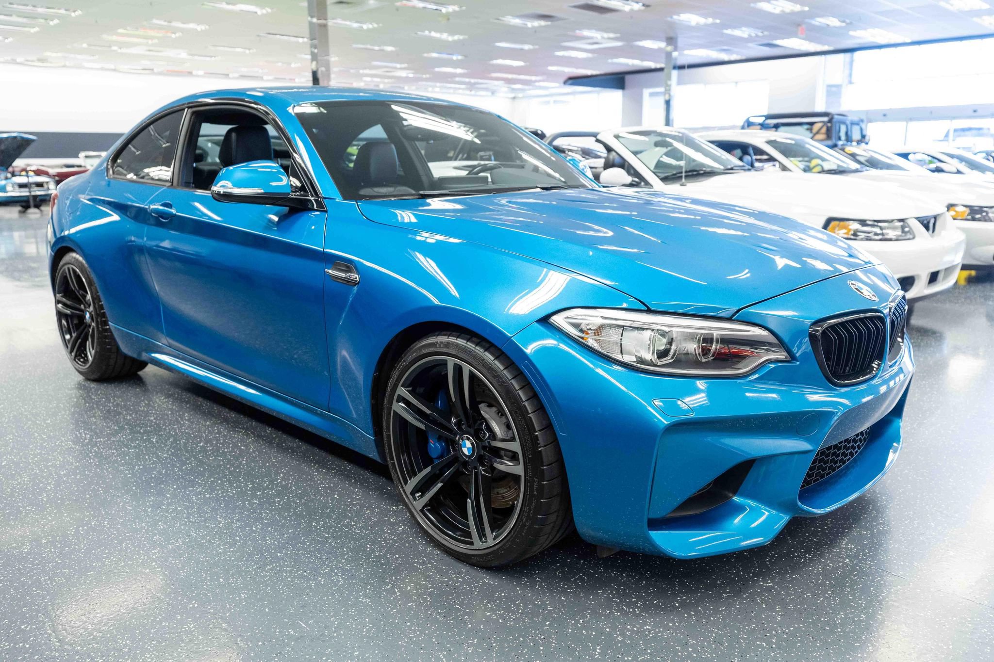 Used 2017 BMW M2 RWD image 4