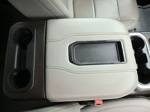 Used 2021 GMC Sierra 1500 SLT image 39