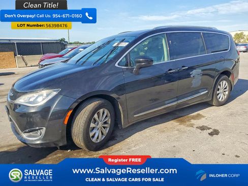 Used 2019 Chrysler Pacifica Touring-L FWD image 1