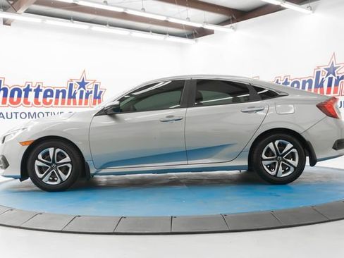 Used 2018 Honda Civic LX image 5
