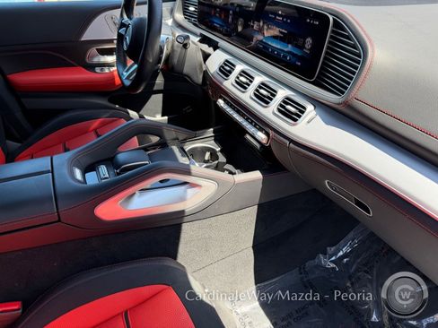 Used 2025 Mercedes-Benz GLE 53 AMG 4MATIC Coupe image 12