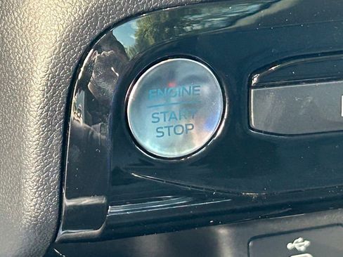 Certified 2024 Ford Escape SE w/ PHEV Premium Package FWD image 42