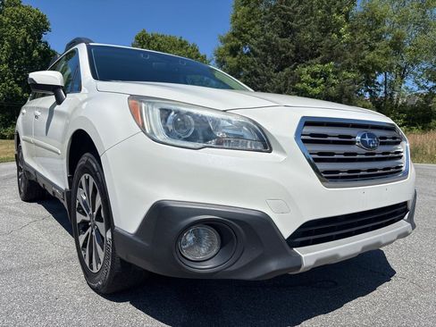 Used 2016 Subaru Outback 2.5i Limited AWD/4WD image 7