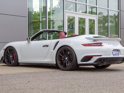 Used 2019 Porsche 911 Turbo AWD/4WD image 8