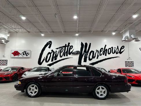 Used 1996 Chevrolet Impala SS image 2
