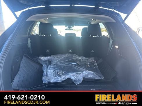 Used 2020 Ford Escape SE Sport image 12