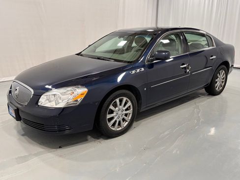 Used 2009 Buick Lucerne CXL w/ Driver Confidence Package image 1