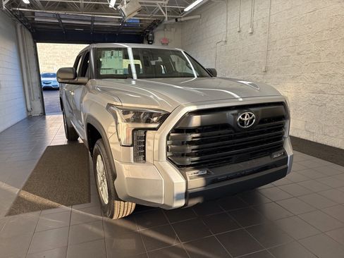 New 2026 Toyota Tundra SR5 image 2