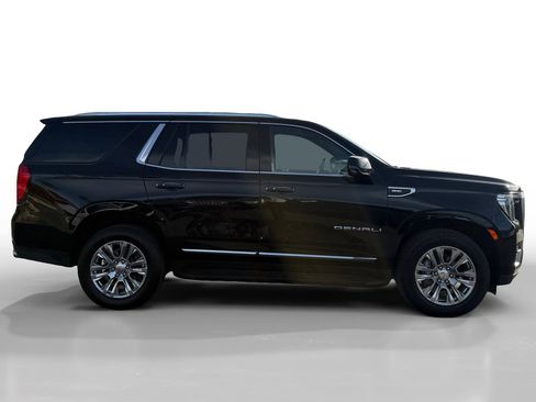 Used 2024 GMC Yukon Denali image 6