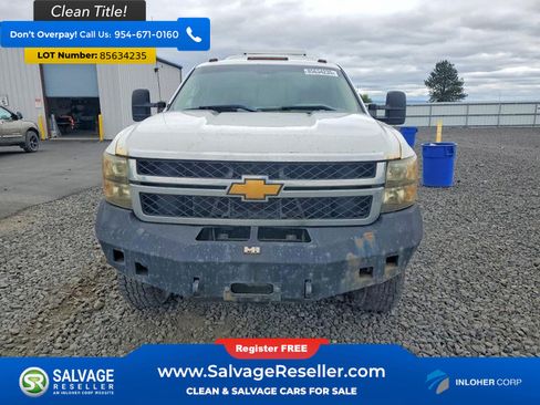 Used 2014 Chevrolet Silverado 2500 W/T AWD/4WD image 7