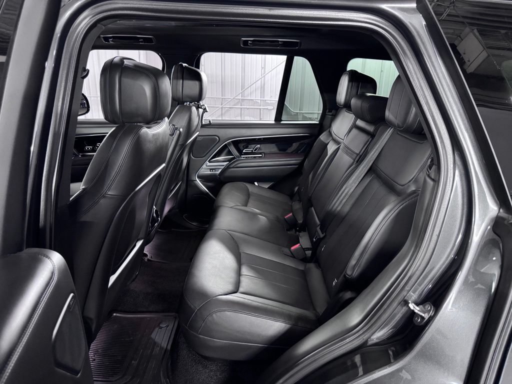 Used 2023 Land Rover Range Rover SE AWD/4WD image 47
