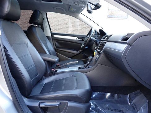 Used 2012 Volkswagen Passat TDI SE FWD image 64