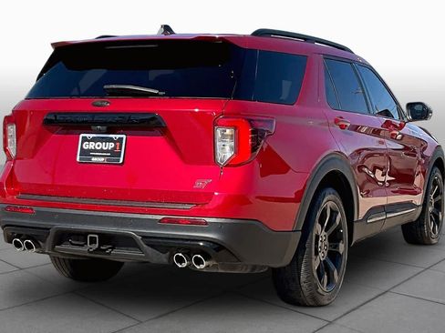 Used 2022 Ford Explorer ST w/ Equipment Group 401A AWD/4WD image 13
