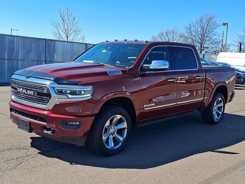 Used 2022 RAM 1500 Limited w/ Body Color Bumper Group AWD/4WD image 3