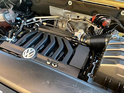 Used 2022 Volkswagen Atlas SE image 32