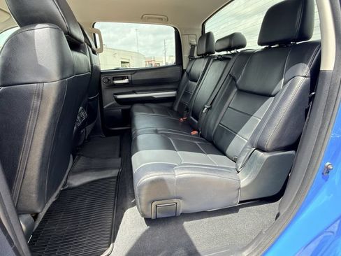 Used 2020 Toyota Tundra SR5 w/ SR5 Leather Package RWD image 30