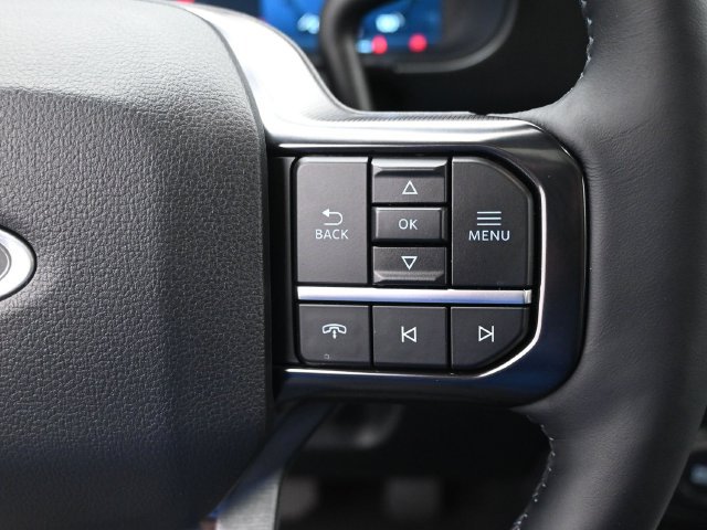 Certified 2025 Ford F250 Platinum AWD/4WD image 32