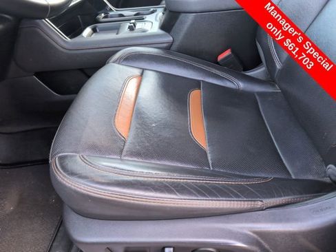 Used 2024 GMC Sierra 3500 AT4 w/ AT4 Premium Plus Package image 25