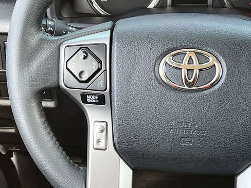 Used 2024 Toyota 4Runner TRD Sport image 12