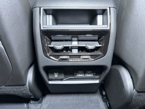 New 2025 Jeep Grand Cherokee Laredo image 23