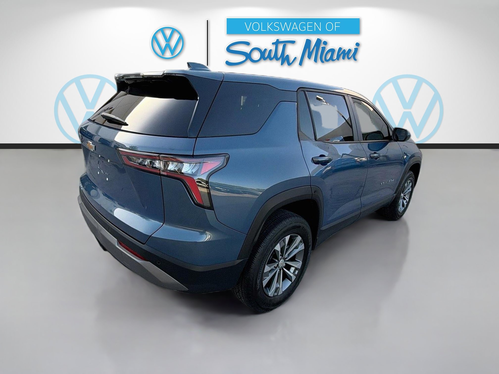 Used 2027 Chevrolet Equinox LT FWD image 7